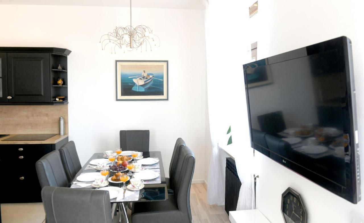 Divia Apartment Rijeka Exterior photo