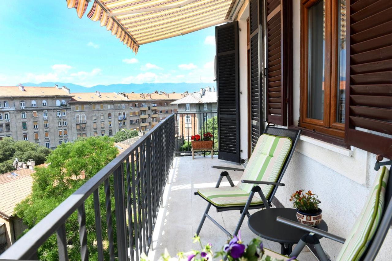 Divia Apartment Rijeka Exterior photo