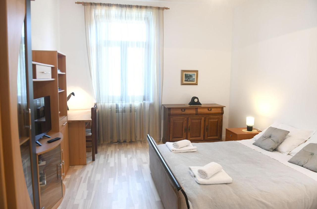 Divia Apartment Rijeka Exterior photo