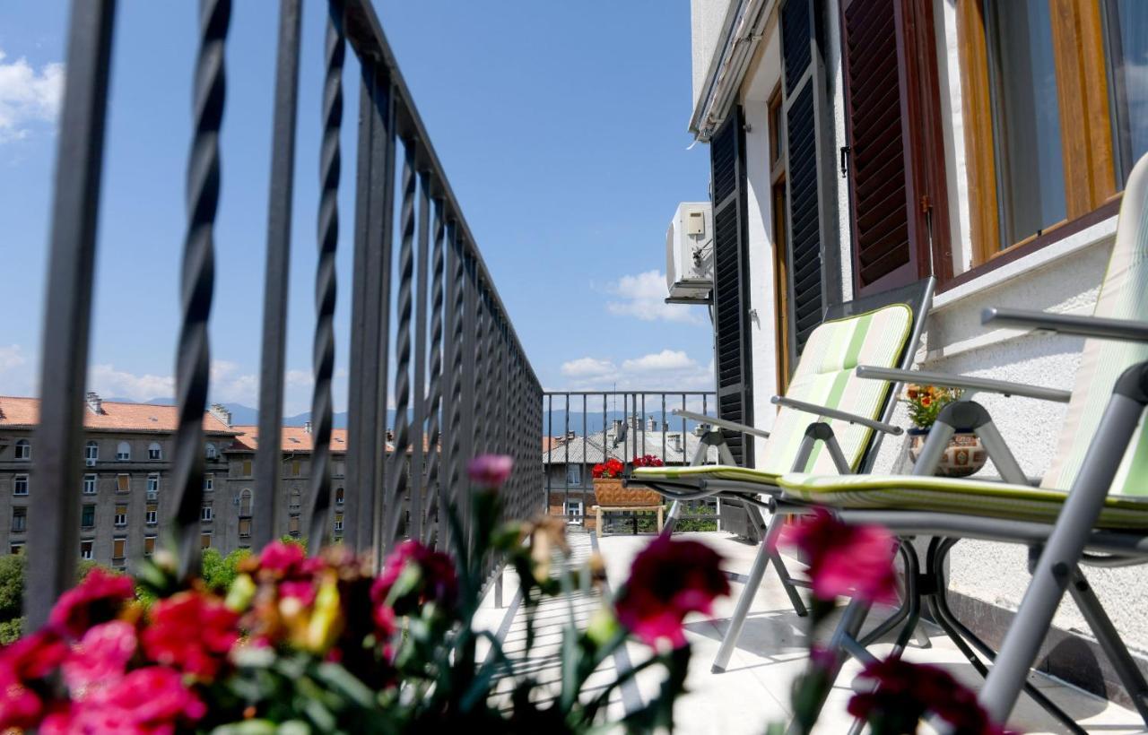 Divia Apartment Rijeka Exterior photo